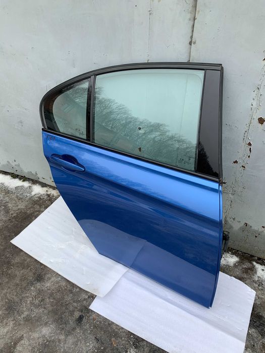 BMW F30 F80 Дверь Задня Права