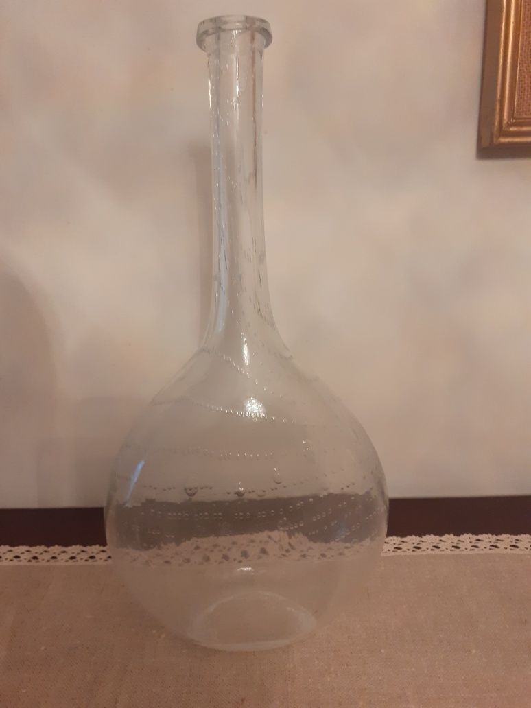 Jarra vidro com bolhinhas