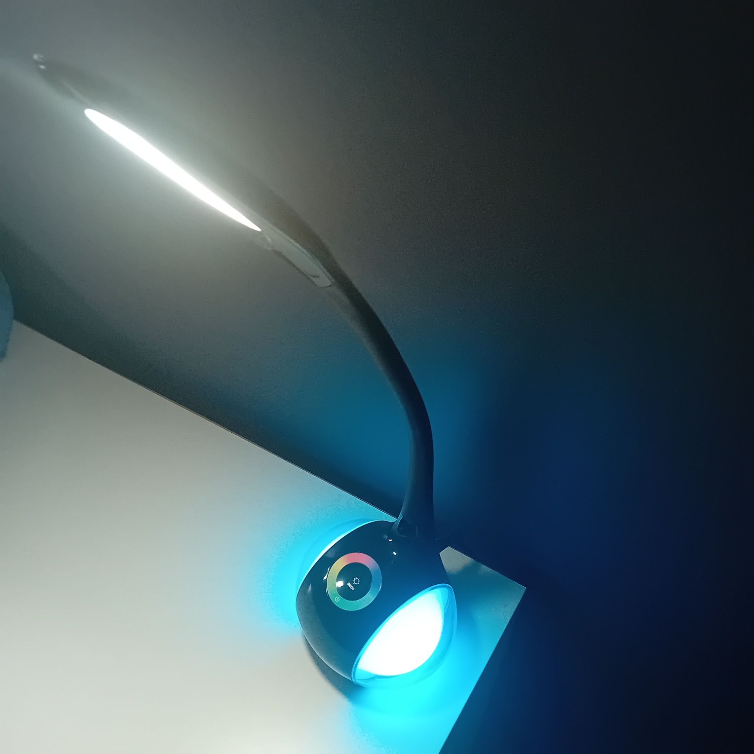 Lampka led kolory