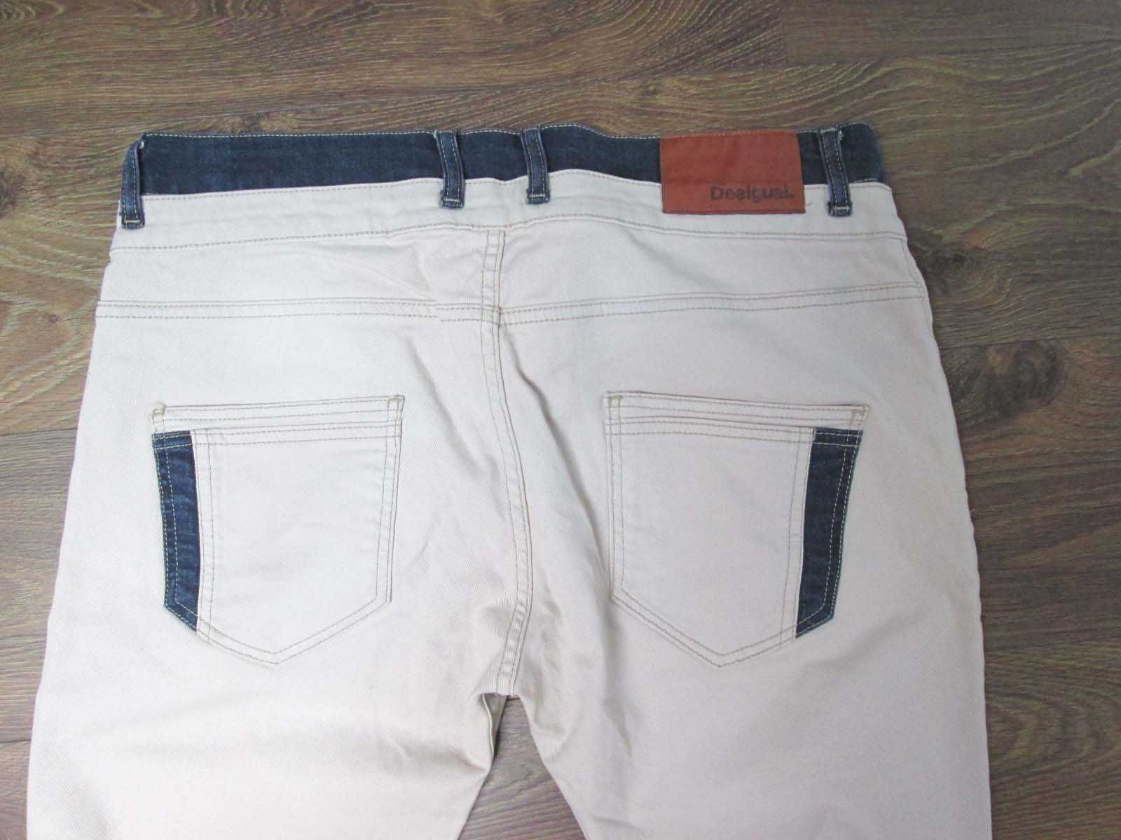 Desigual męskie beżowe spodnie jeansy M L