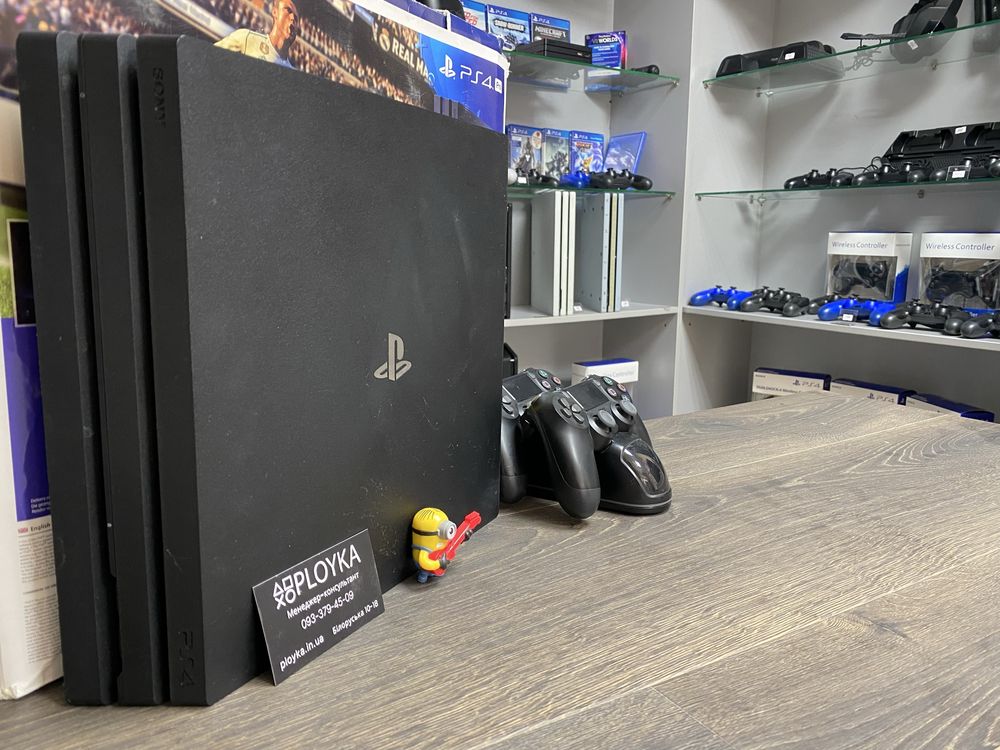 PlayStation 4 Pro 1Тб Магазин!+120ігор на аккаунті