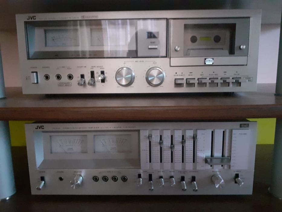 Дека, підсилювач JVS, акустика Technics SB