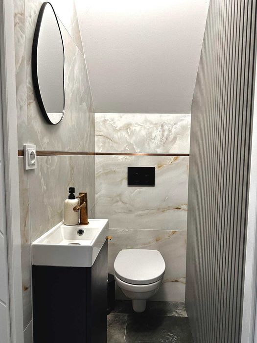 Dom w lesie pod Warszawą - balia  i sauna