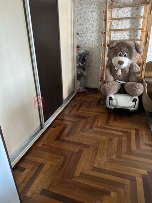 Двухкімнатна квартира на Космосі