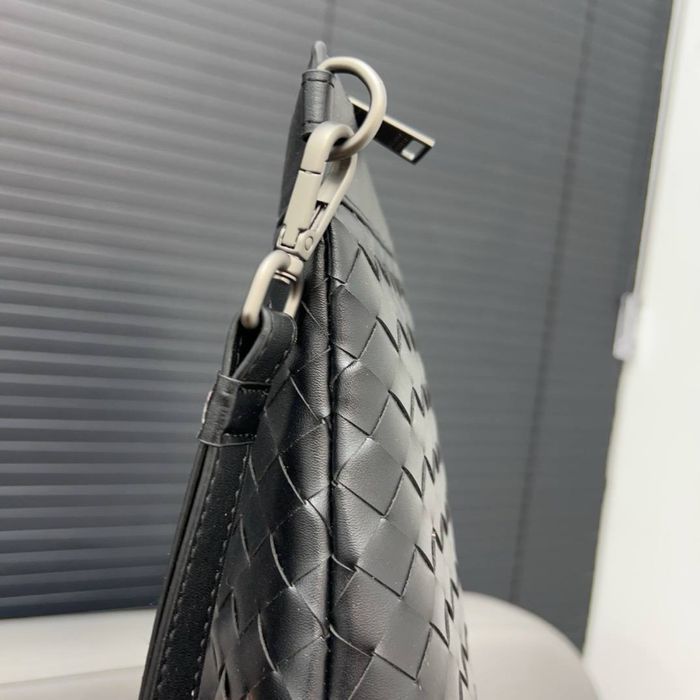 Мужская кожаная сумка клатч bottega veneta чоловіча сумка клатч ботега