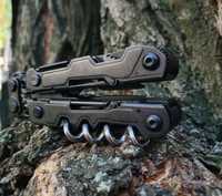 USA SOG PowerLitre Black со штопором мультитул с набором бит и чехлом