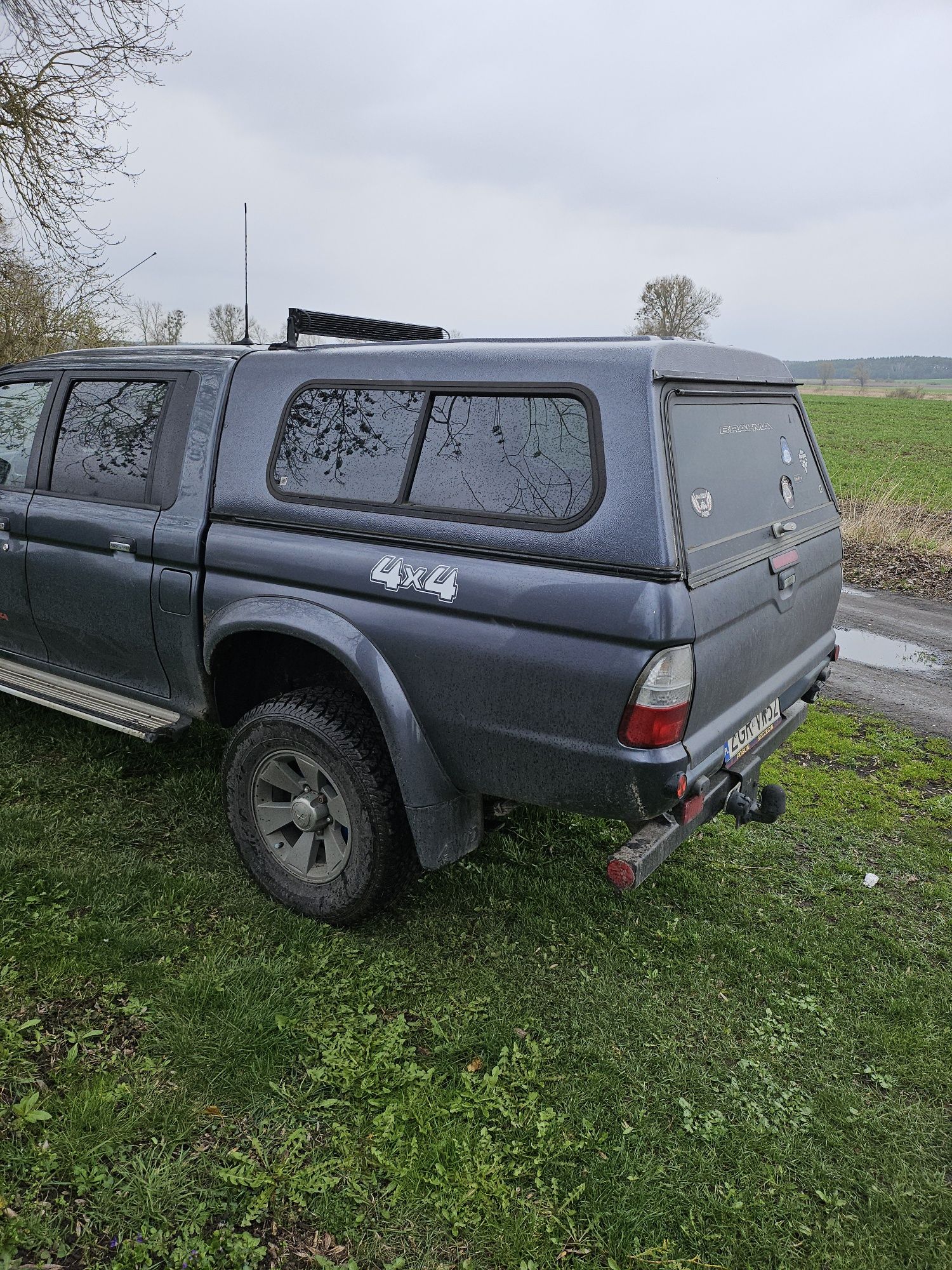 Mitsubishi l200 zabudowa paki