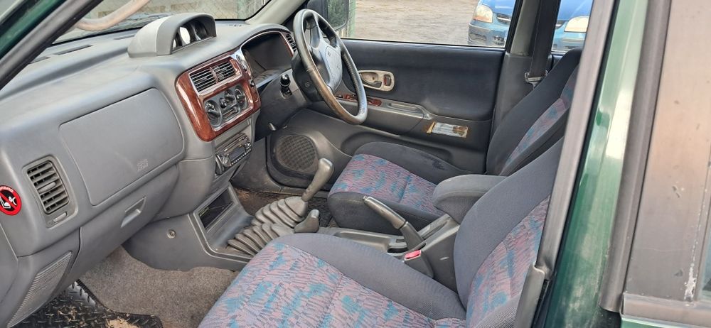 Sprzedam mitsubishi challenger