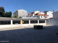 Loja e armazém Areosa
