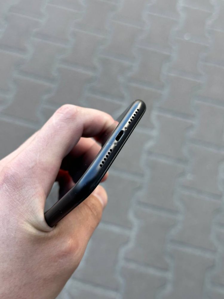 Продам iphone 8 64Gb все рідне