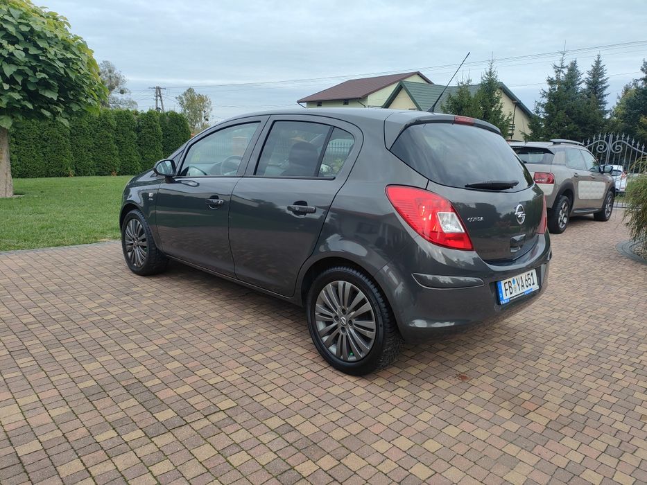 Opel Corsa 1,4 Benzyna Z Niemiec Opłacony Super Stan