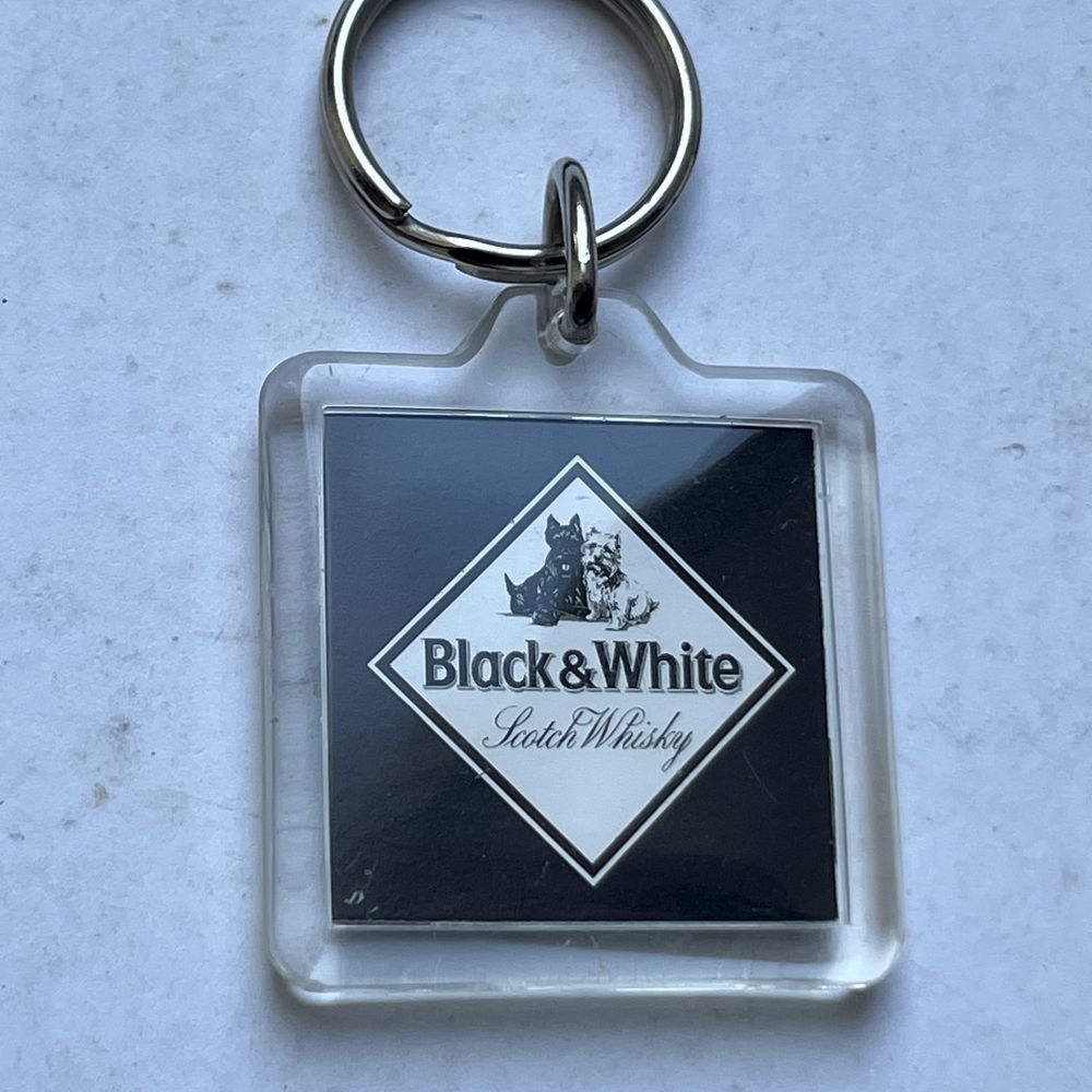 breloczek Terier biały i czarny kolekcjonerski Brelok Scotch teriery