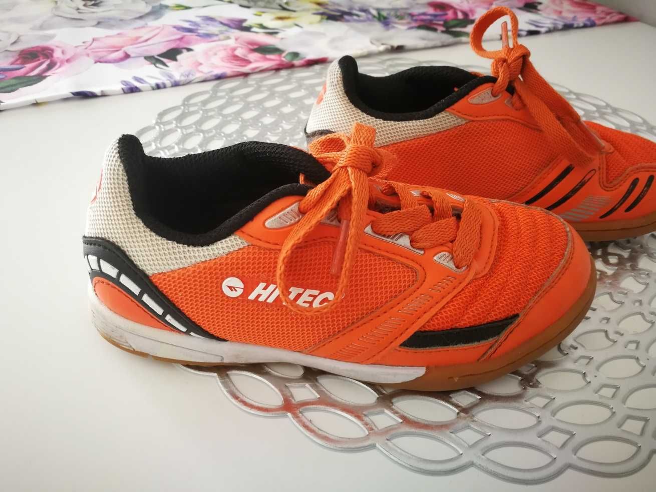 Buty sportowe HI-TEC pomarańczowe halówki  r. 29