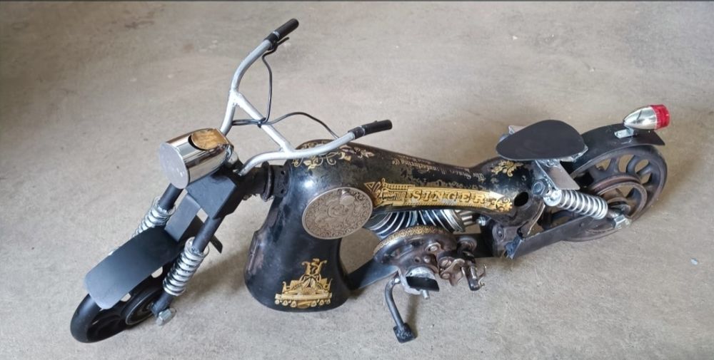 Moto máquina costura