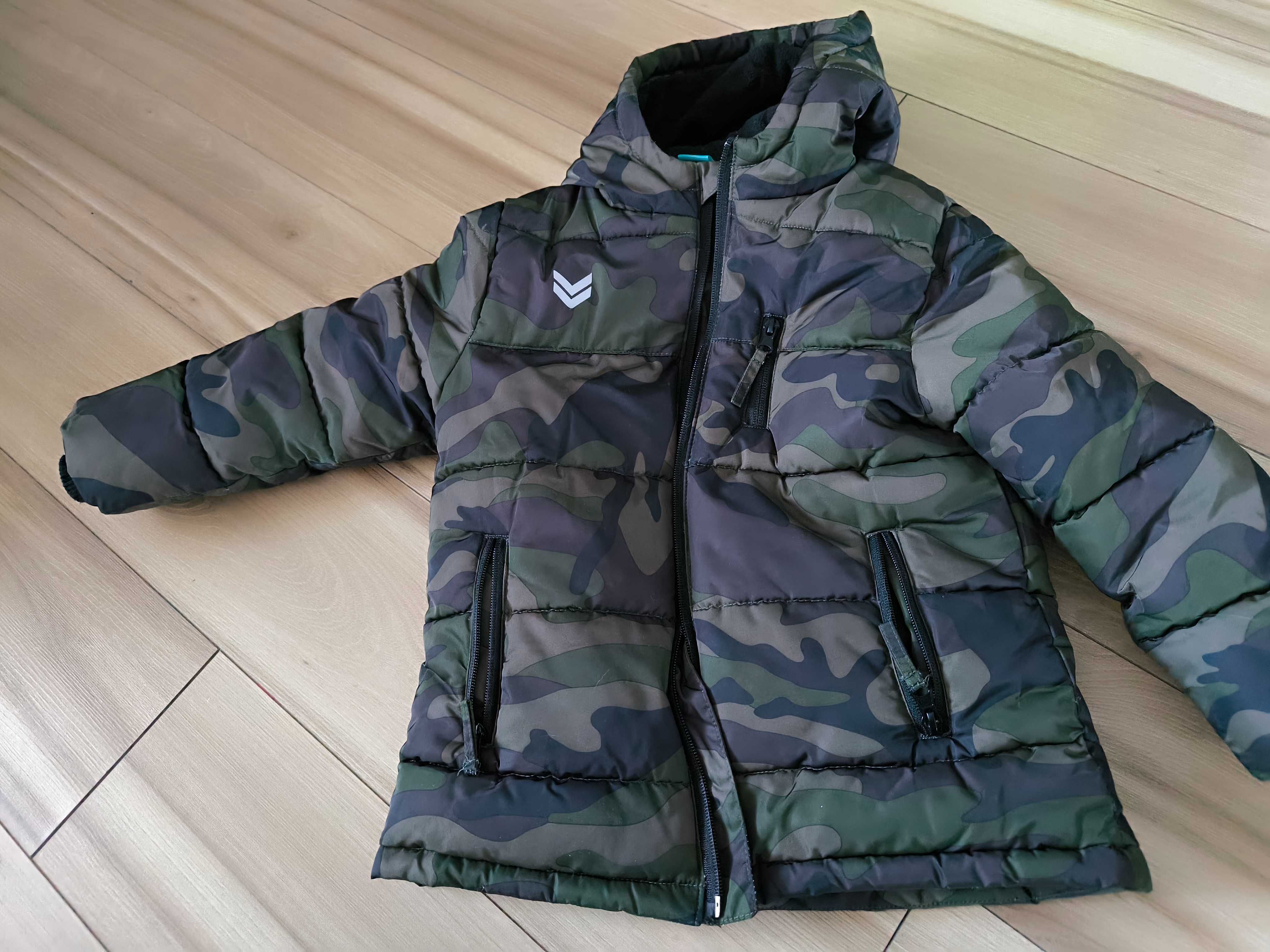 Zimowa kurtka moro 104