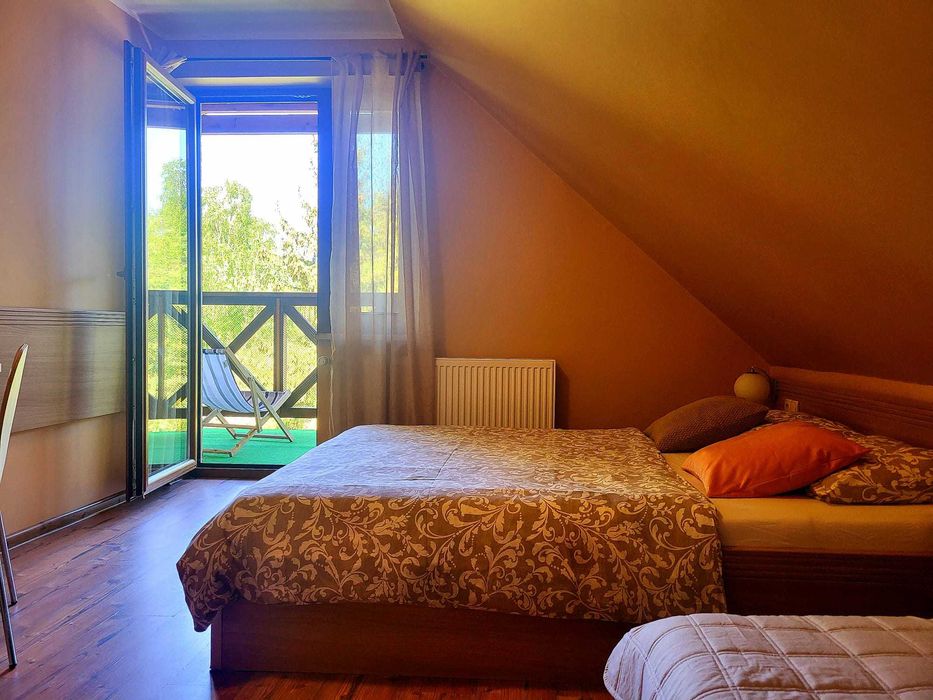 willa nad jeziorem własna linia brzegowa pomost łódka sauna wędkowanie