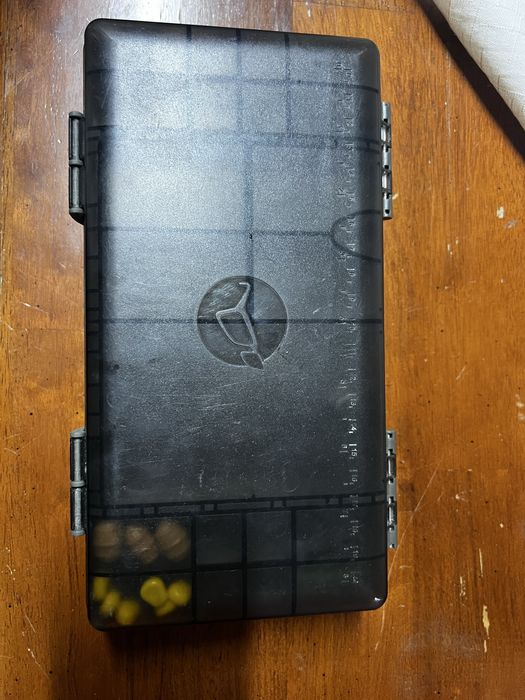 Caixa de carpfishing korda