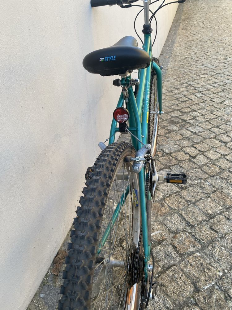 Bicicleta MBK***