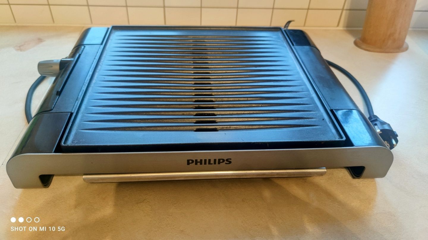 sprzedam mały grill elektryczny Philips