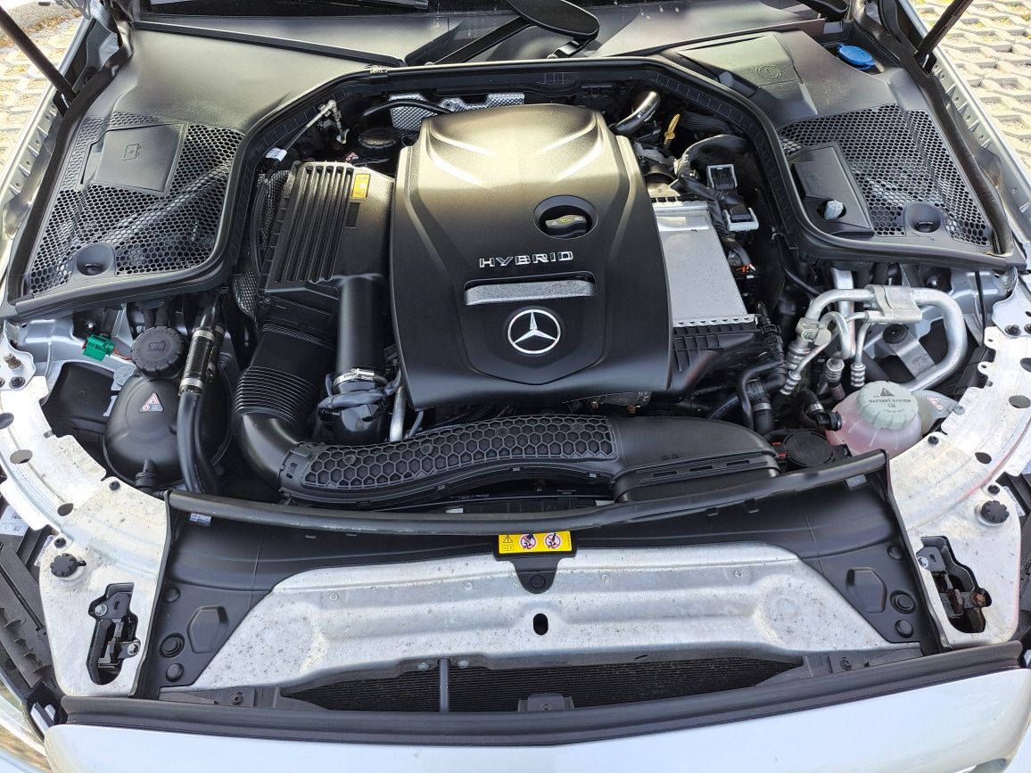 Mercedes C350e Plug-in Hybrid