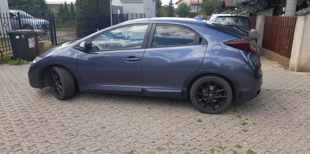 HONDA CIVIC  1,8 /FK2/ benzyna 2016 rok