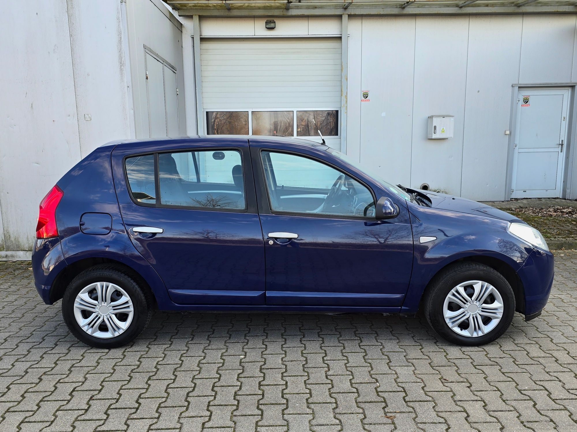 Dacia Sandero 1.4 Benzyna*Wspomaganie* Elektryka!Niski Przebieg!