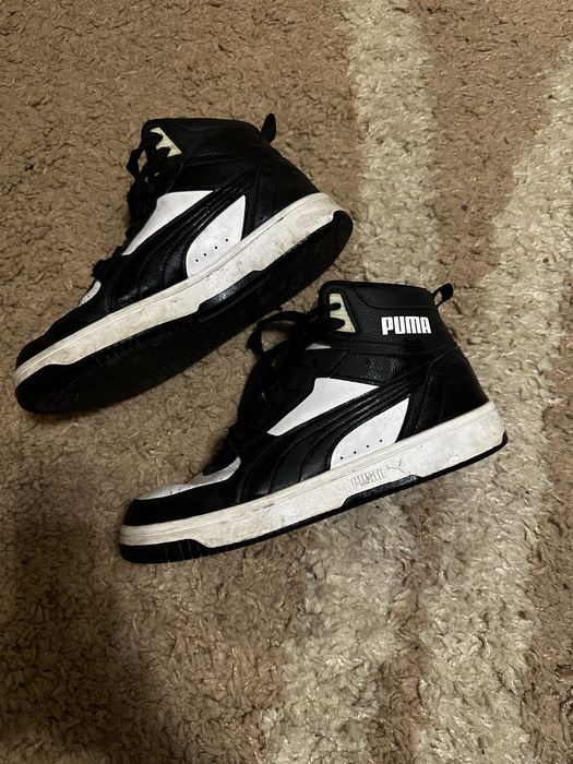 Високі кросівкі пума