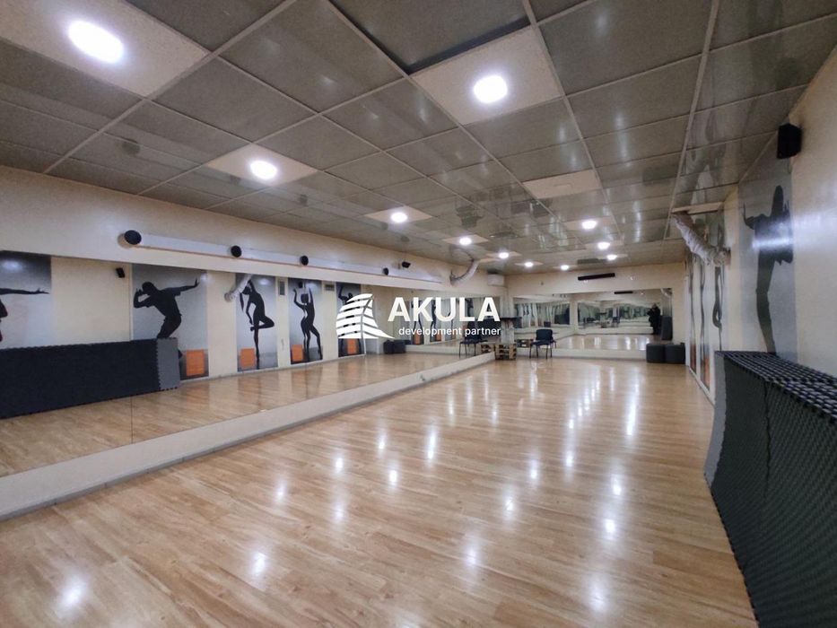 Продам Підвал, вул. Межигірська, 25, 297,1 кв.м. діючий бізнес