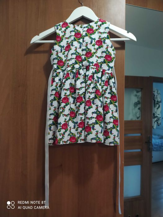 Piękna sukienka z podszewką góralski folk r. 98, Boże Ciało
