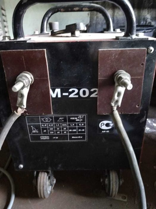 Продам сварочный трансформатор ТДМ-403 У2 и ТДМ-202 М1
