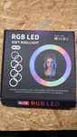 Lampa led rgb ring pierscieniowa z uchwytem na smartfon