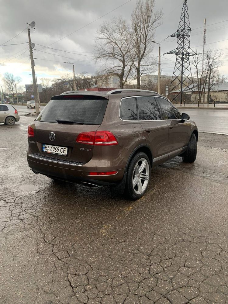 Volkswagen Touareg