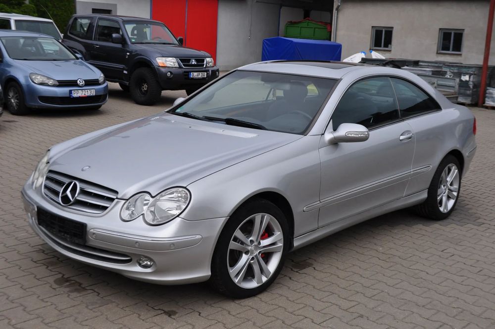 Mercedes-Benz CLK sliczny mały przebieg okazja bezyna 2.6