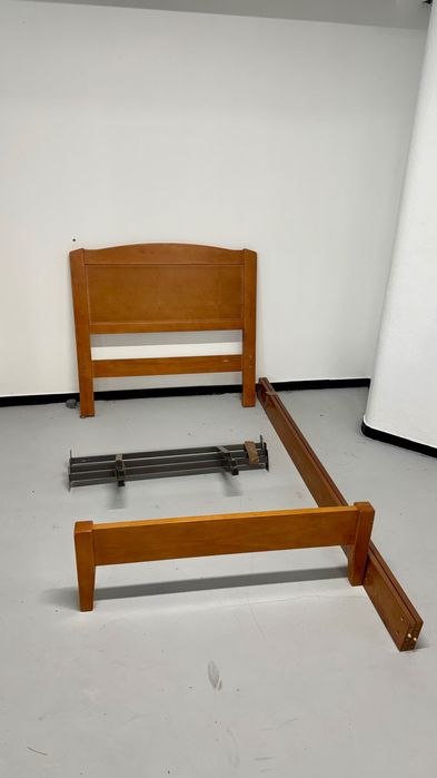 Cama Individual – Bom Estado – 20€