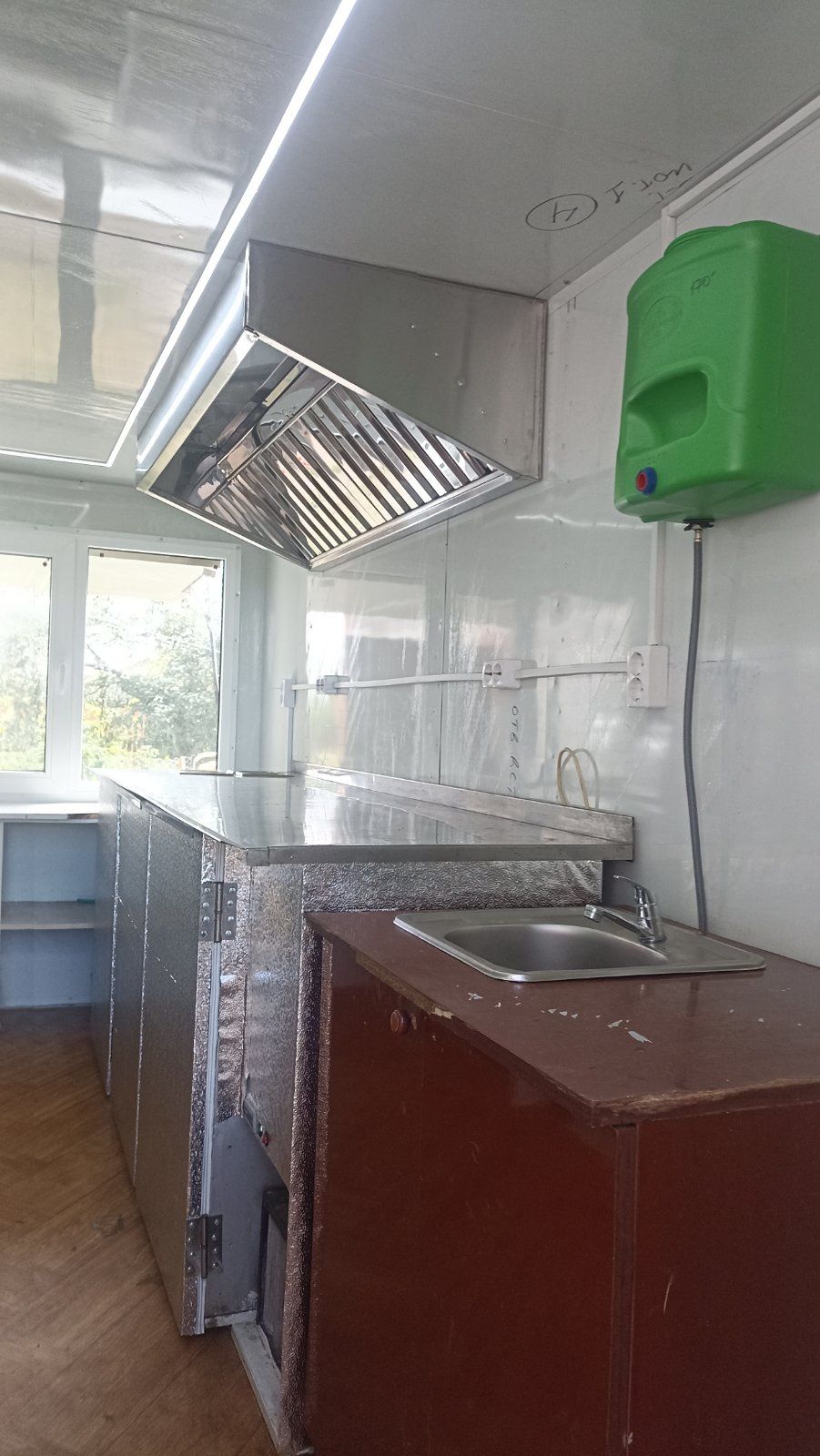 Продам МАФ  торговий причіп для бізнесу