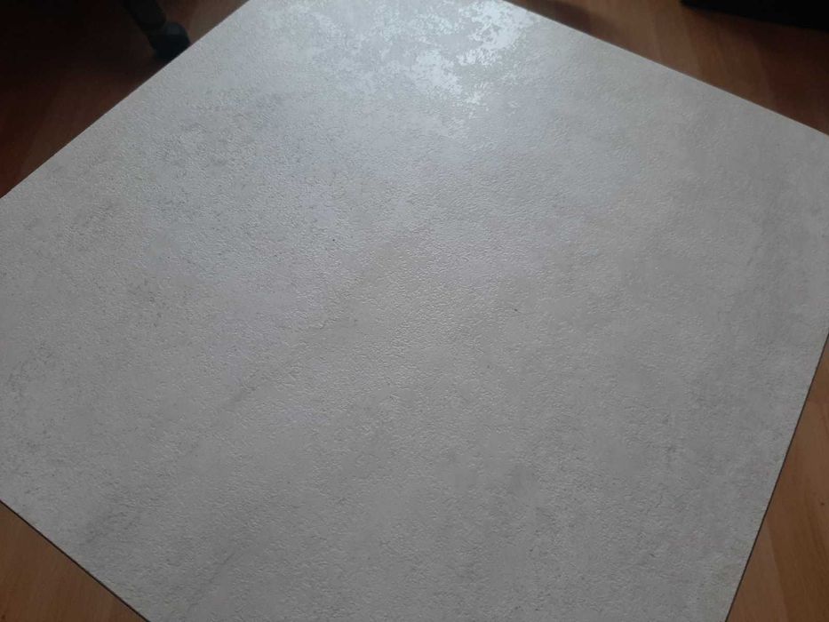 Продам кофейный столик