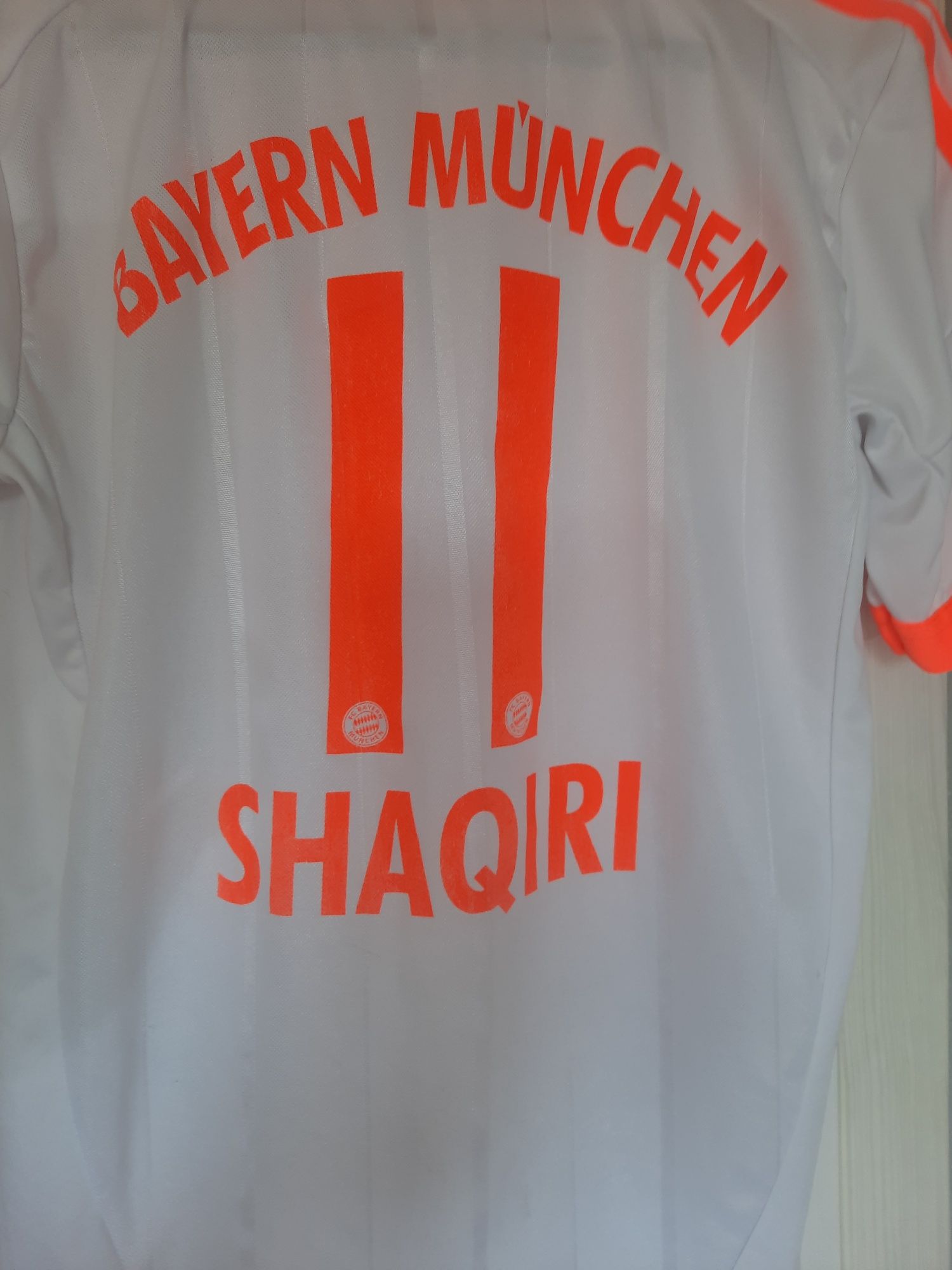 Koszulka Adidas Bayern Monachium Shaqiri, FC Bayern Műnchen.