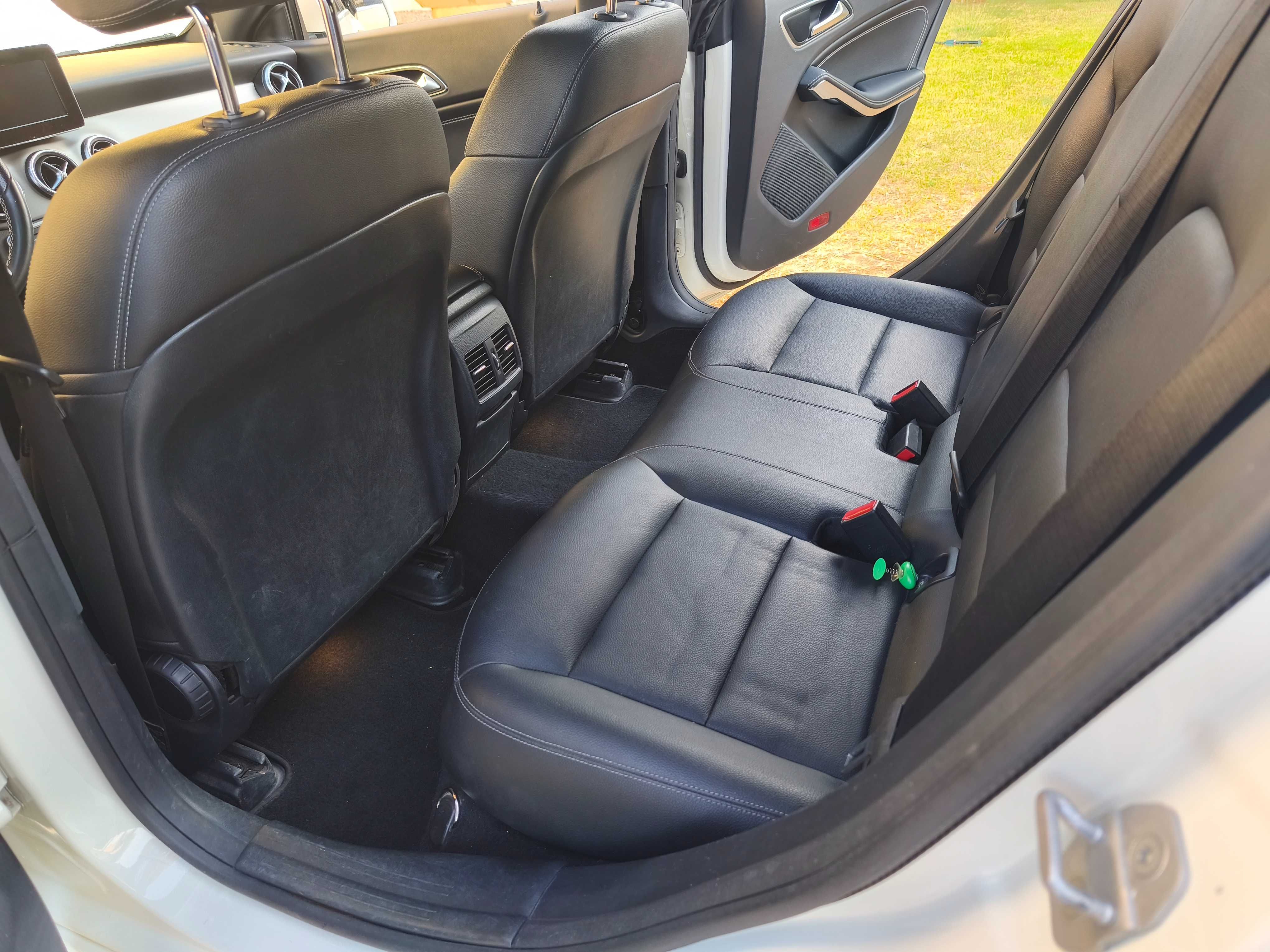 Mercedes CLA 200D 2017 carrinha motor mercedes