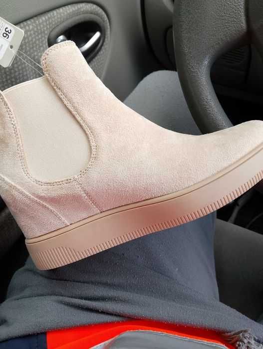 CCC. Nowe botki.