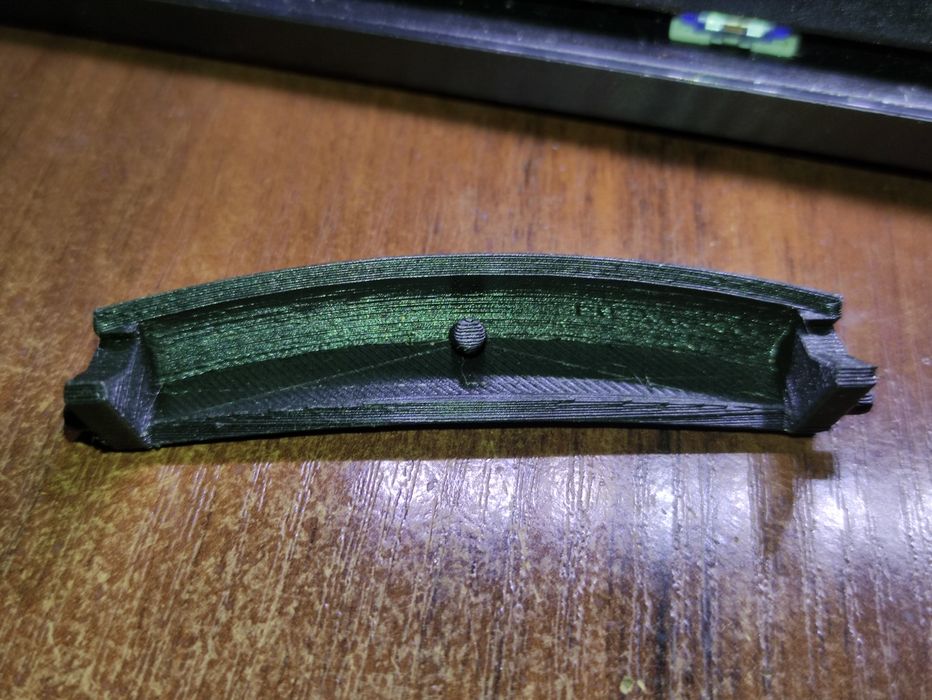 Кнопка крышки мультиварки Redmond RMC4500