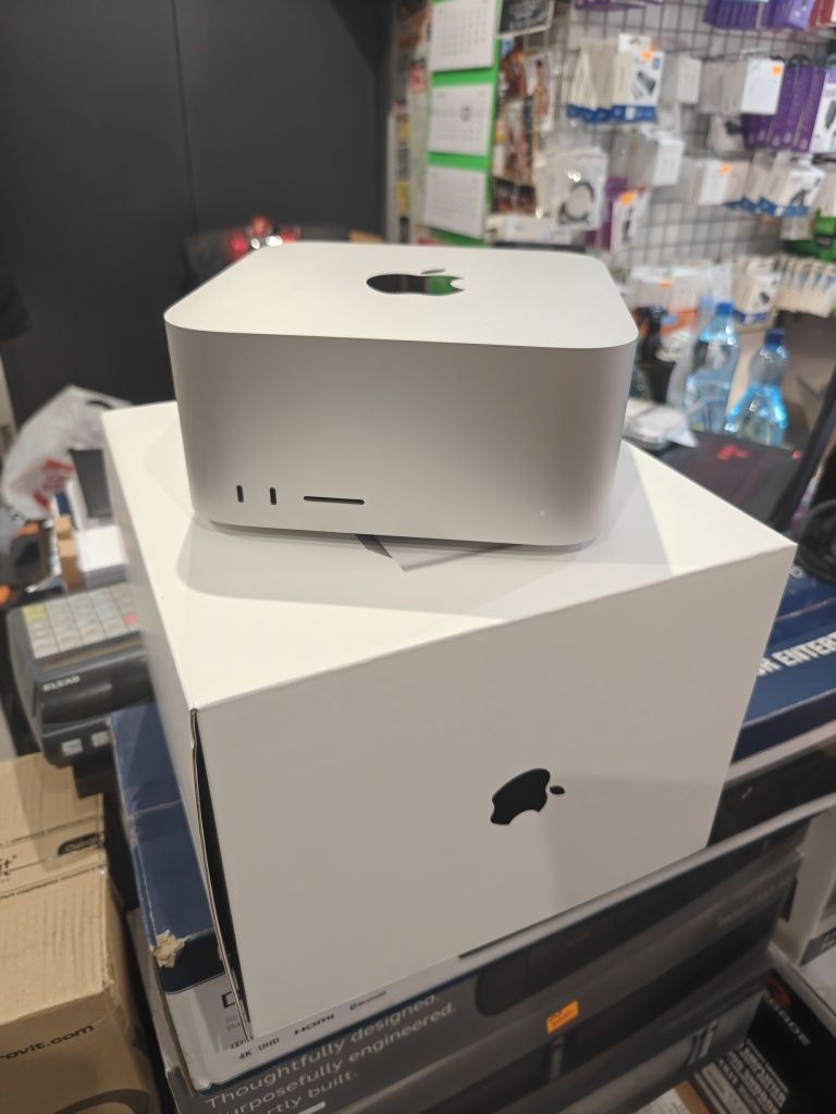 Mac Studio M1 Max 10-CORE CPU 32-CORE GPU, 32GB RAM, 1TB SSD.. PAT-KOM