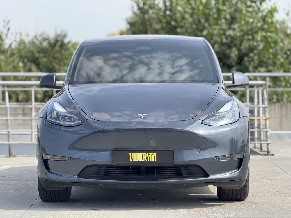 Tesla Model Y Long Range Dual Motor 2022 року, 82кВт, 28т.км.