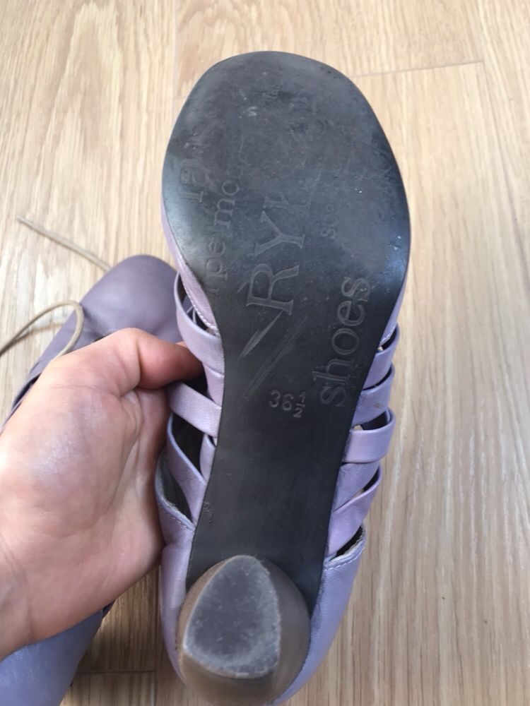 Buty damskie czółenka Ryłko 36,5 wiosna