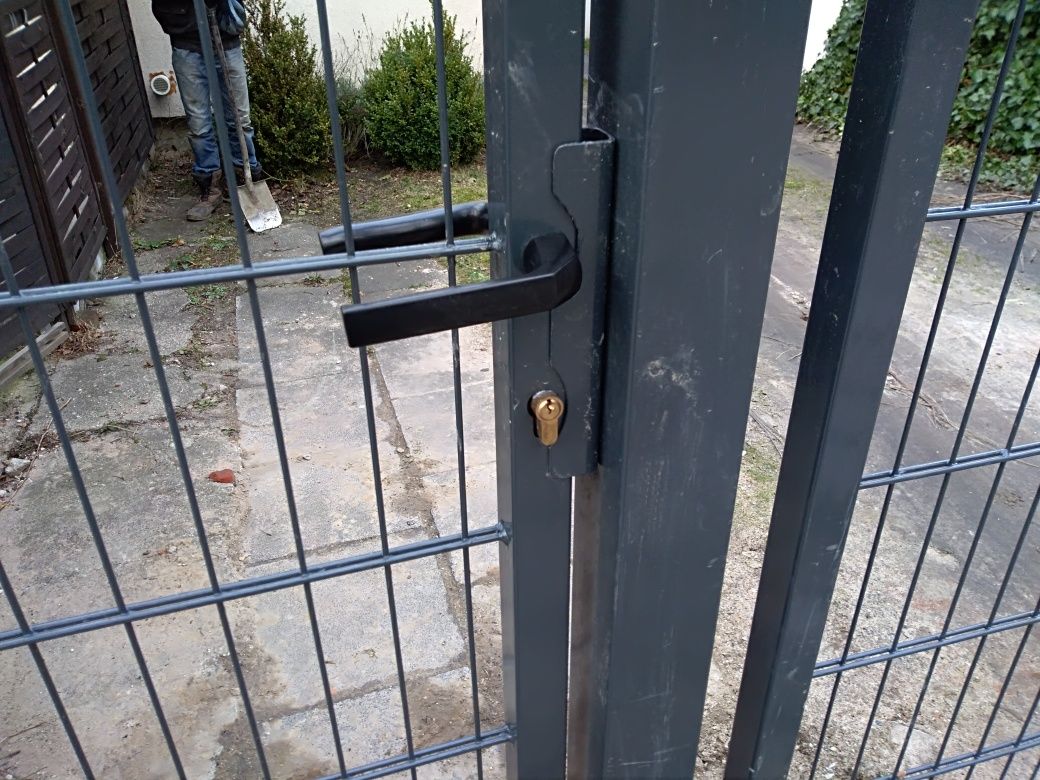 Ogrodzenia panelowe 2d i 3d