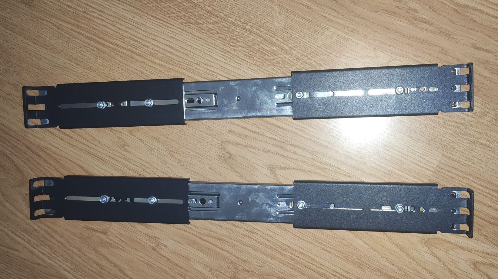 Calhas telescópicas 450 mm extensíveis rack 19" IPC NOVAS