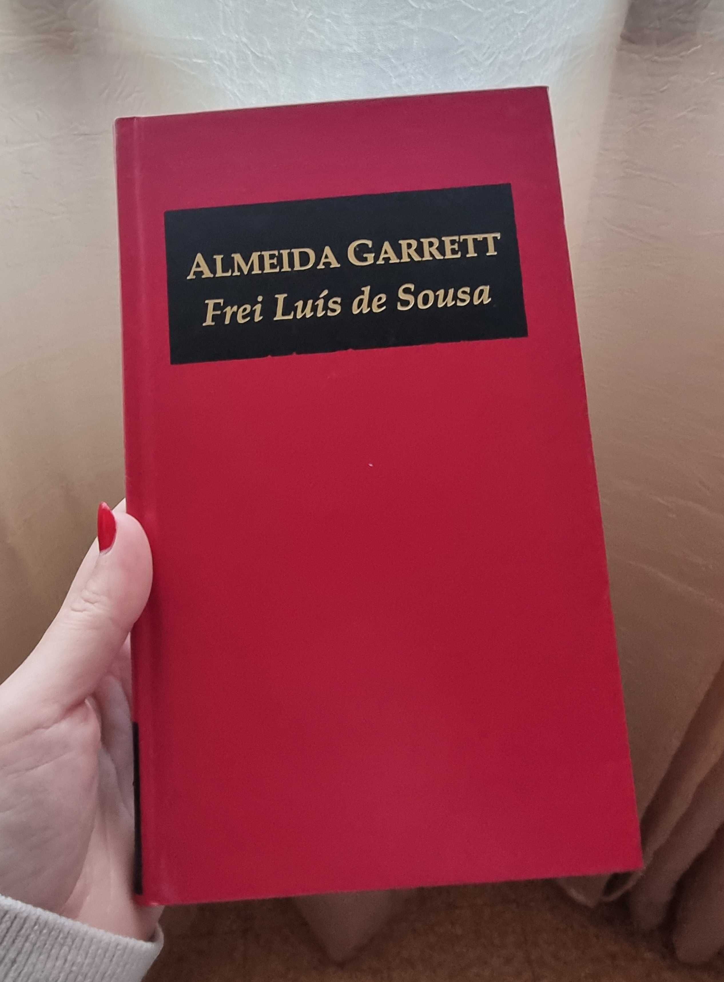 Livro "Frei Luís de Sousa" de Almeida Garrett