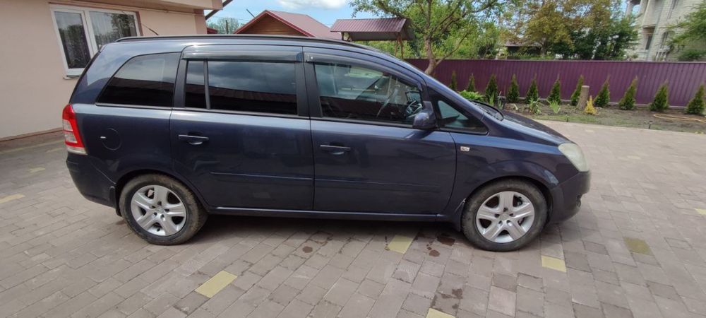 Opel Zafira 2009
