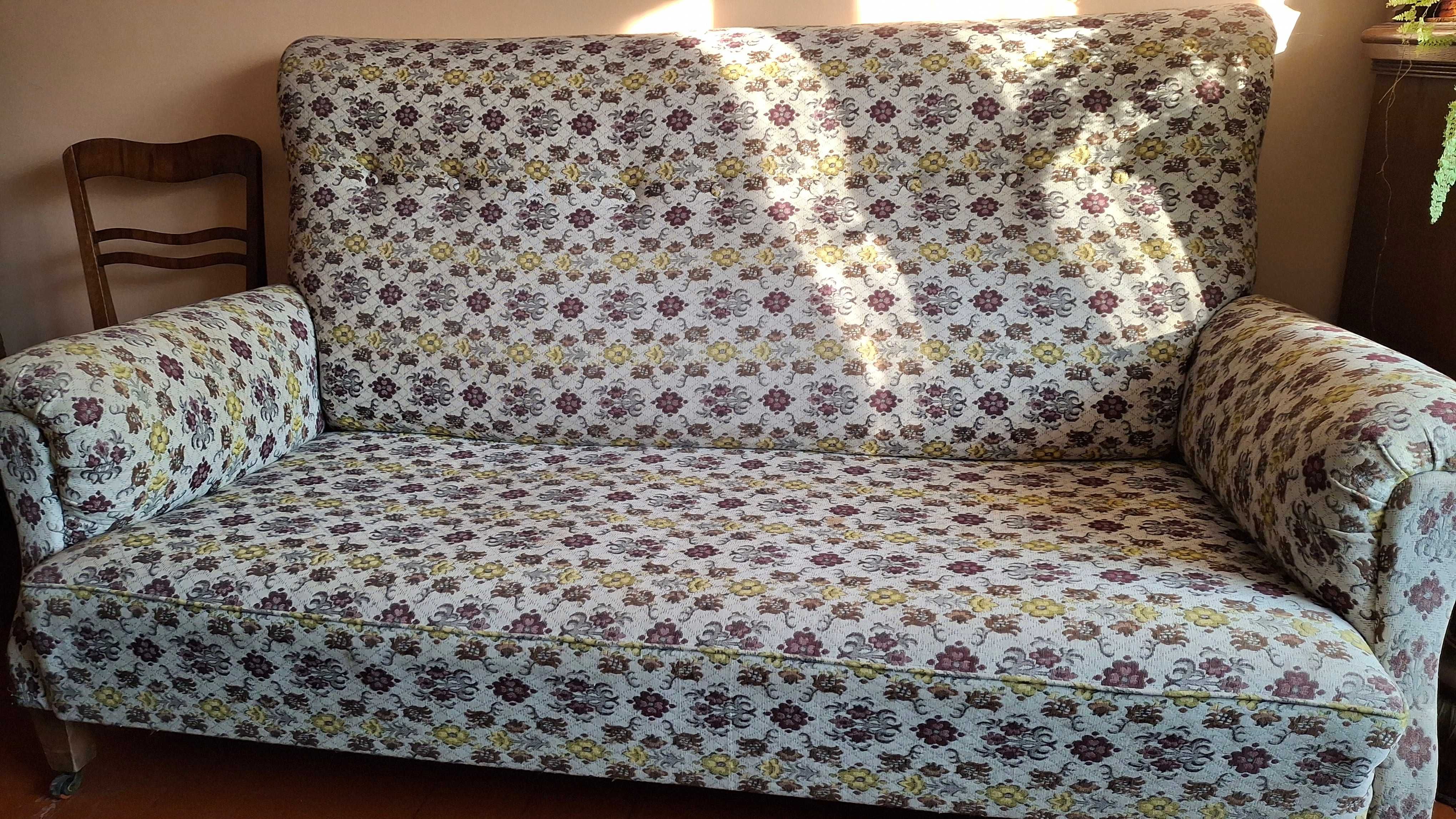 Komplet wypoczynkowy sofa i dwa fotele