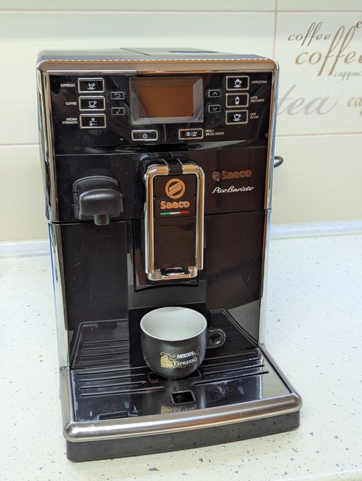 Кавомашина Saeco Pico Baristo з молочником