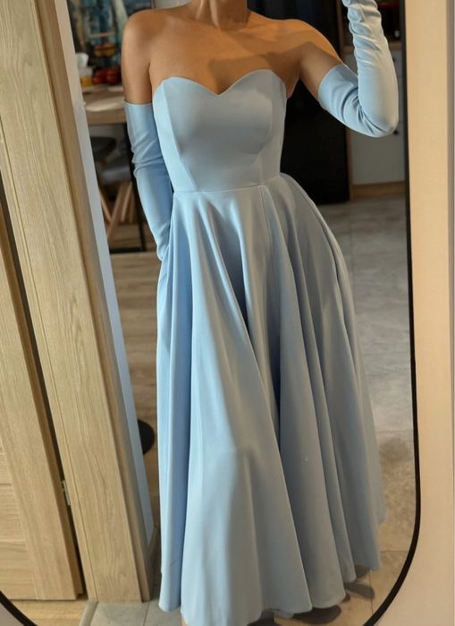 Błękitna sukienka na gorsecie w serduszko na ślub cywilny poprawiny